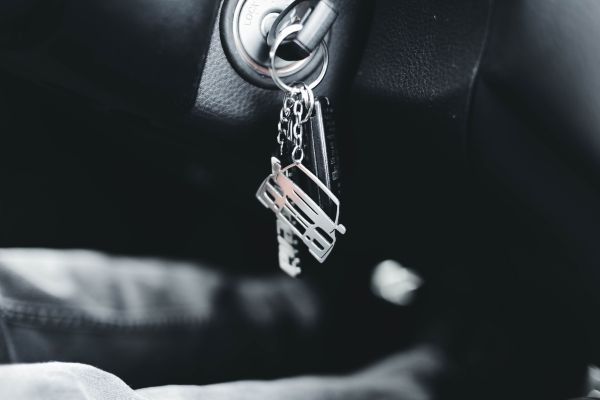 Serrurier automobile à Grenoble : assistance à chaque instant